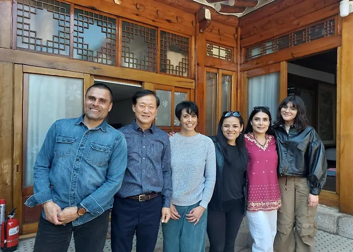 Authentic Leedo Hanok