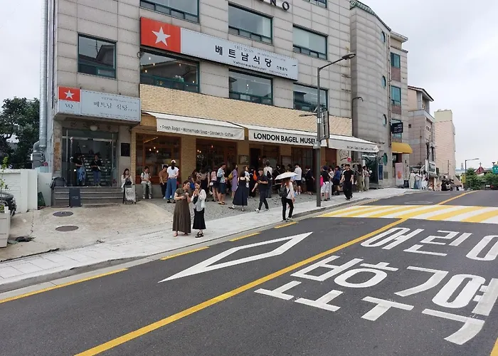 Authentic Leedo Hanok *